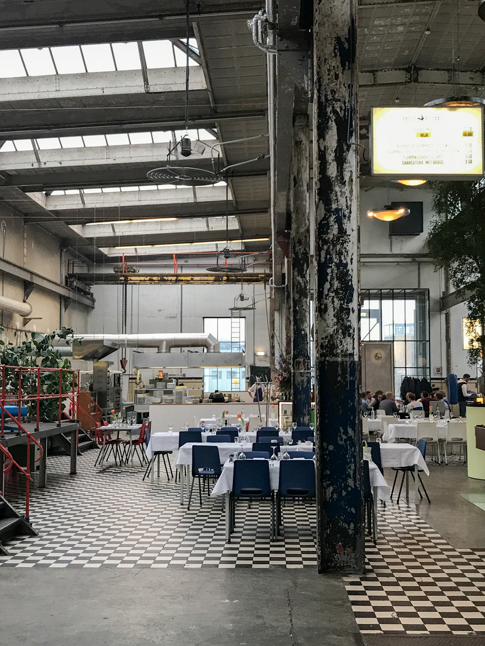 Ein Tag in Eindhoven | shoppen, schlafen und schlemmen in Hollands Design Stadt